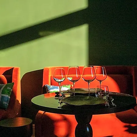 Maison Pavlov - Restaurant & - Bordeaux Bouscat 5*